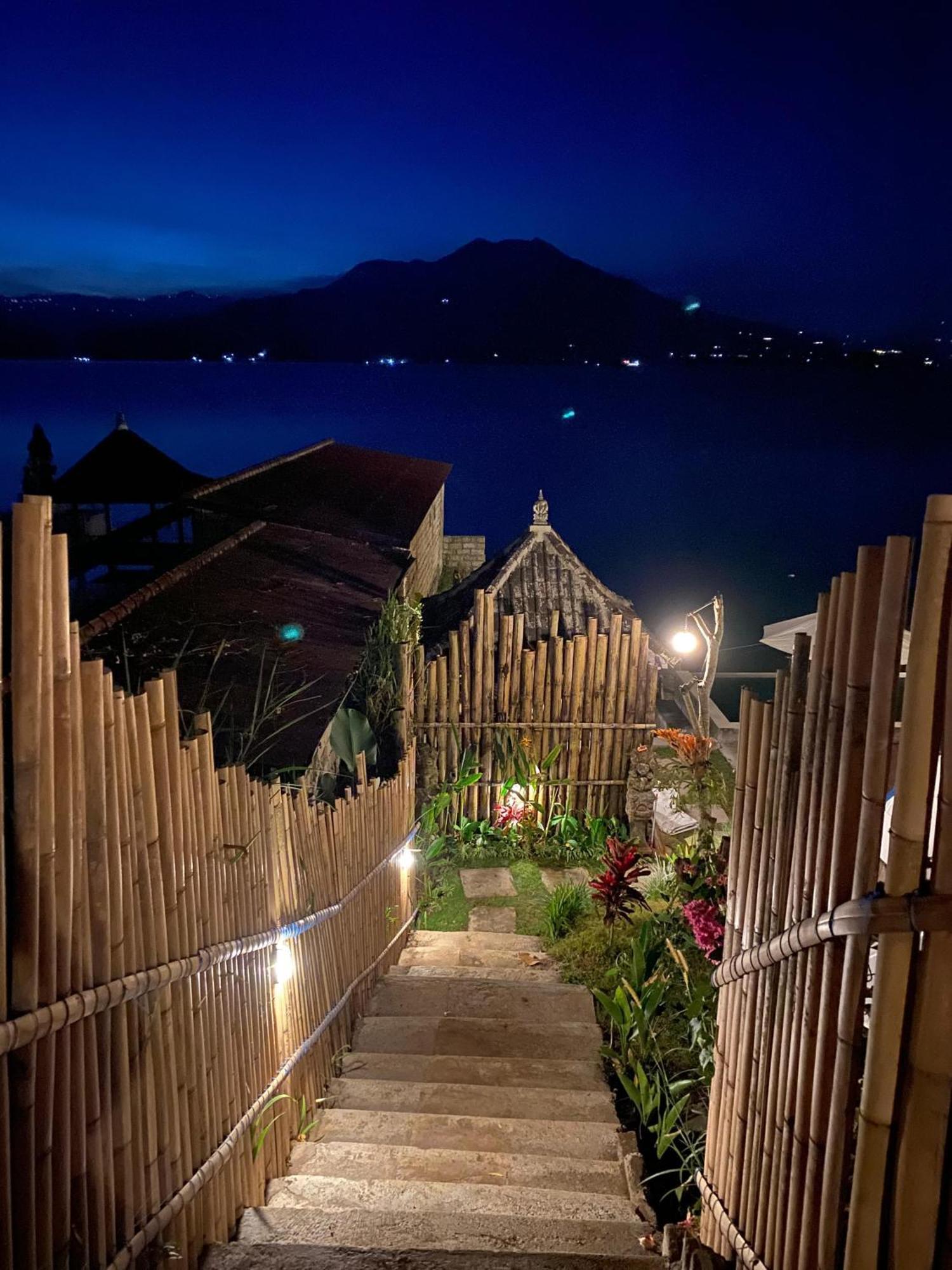 Emayan Glamping Kubupenlokan Eksteriør bilde